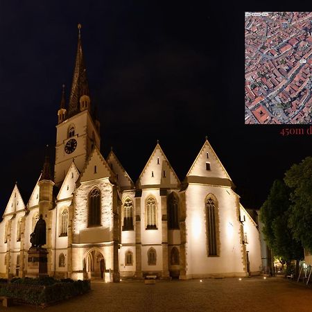 Meno Apartment Sibiu Bagian luar foto