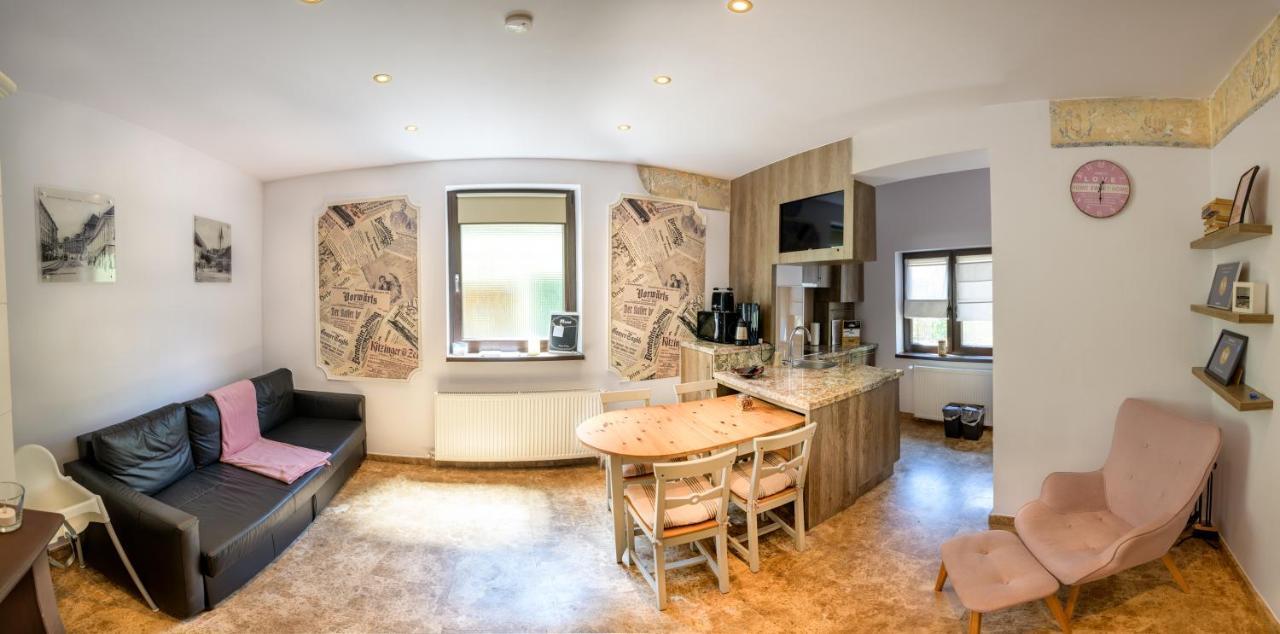 Meno Apartment Sibiu Bagian luar foto