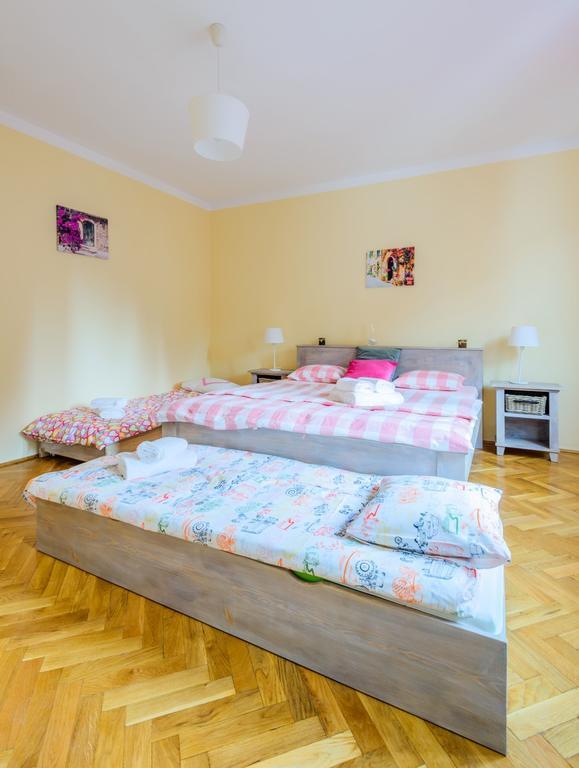 Meno Apartment Sibiu Bagian luar foto