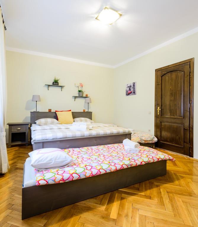 Meno Apartment Sibiu Bagian luar foto