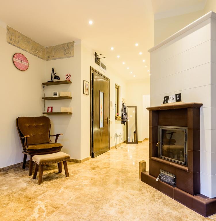 Meno Apartment Sibiu Bagian luar foto