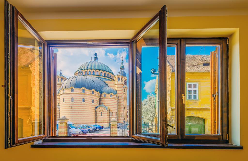 Meno Apartment Sibiu Bagian luar foto